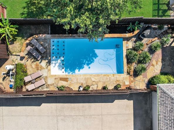 1900  Crestlake Drive , Rockwall Texas 75087