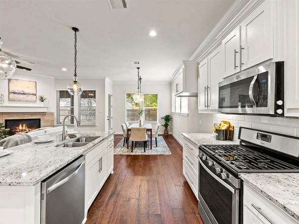 5630  Birchman Avenue , Fort Worth Texas 76107