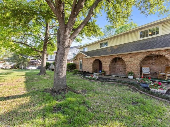 407  Valley Cove Drive , Richardson Texas 75080