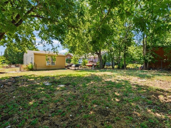 4300  Waits Avenue , Fort Worth Texas 76133