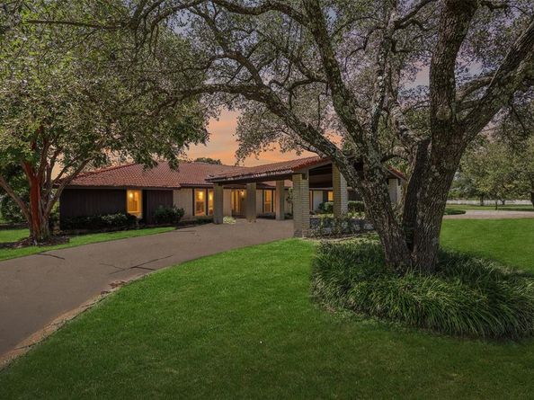 2004  Bonanza Drive , Sachse Texas 75048