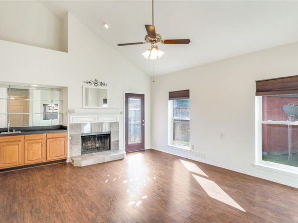 2151  Falcon Ridge Drive , Carrollton Texas 75010