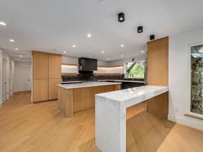 6275  Preston Creek Drive , Dallas Texas 75240