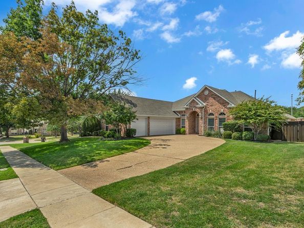 6801  Cedar Ridge Court , Plano Texas 75093