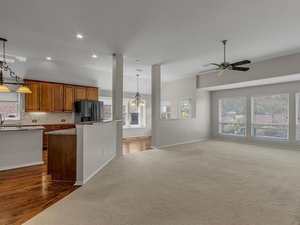 6801  Cedar Ridge Court , Plano Texas 75093