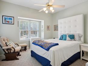 1601  Marsh Lane  208, Carrollton Texas 75006
