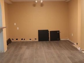 1913  Enchanted Lane , Lancaster Texas 75146