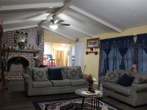 1913  Enchanted Lane , Lancaster Texas 75146
