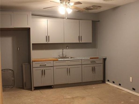 1913  Enchanted Lane , Lancaster Texas 75146