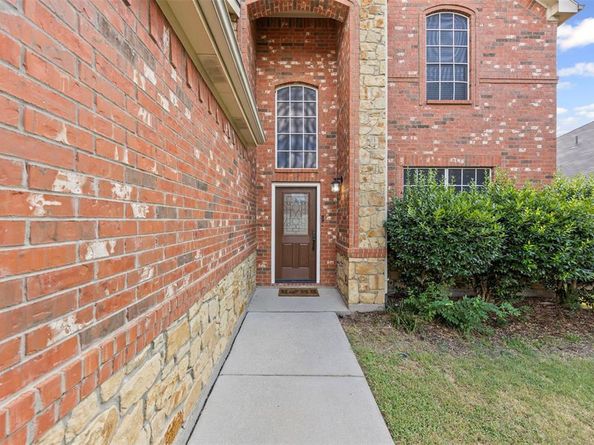 5712  Mountain Stream Trail , Fort Worth Texas 76244