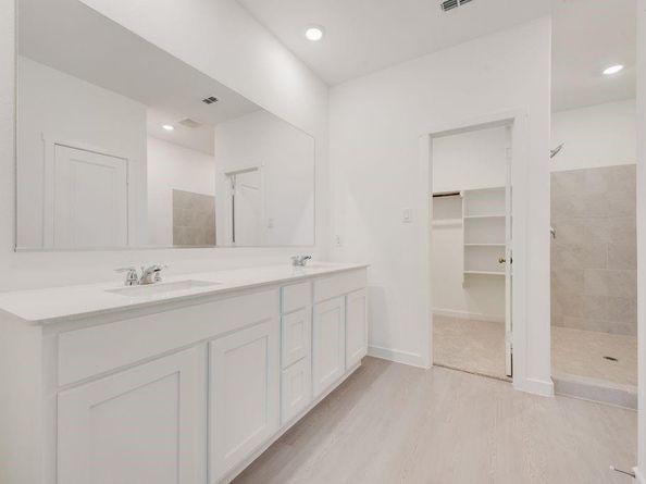 2612  Clear Root Circle , Fort Worth Texas 76108