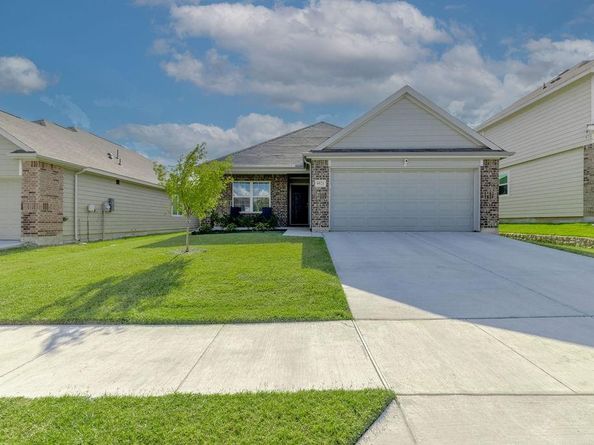 9921  Flying Wing Way , Fort Worth Texas 76131