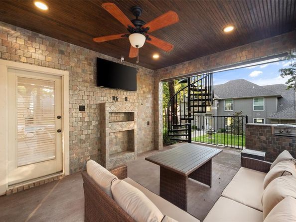 424  Windjammer Lane , Azle Texas 76020