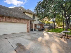 424  Windjammer Lane , Azle Texas 76020