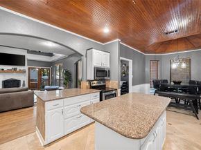 424  Windjammer Lane , Azle Texas 76020