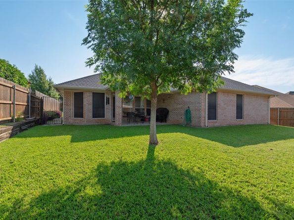 7412  Whitestone Ranch Road , Benbrook Texas 76126
