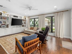 2417  Winton Terrace W, Fort Worth Texas 76109