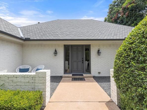 2417  Winton Terrace W, Fort Worth Texas 76109