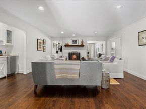 2417  Winton Terrace W, Fort Worth Texas 76109