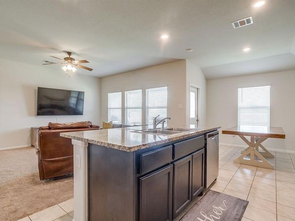 757  Watson Way , Crowley Texas 76036