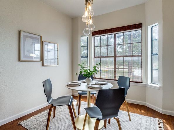 218 N Beacon Street  102, Dallas Texas 75214