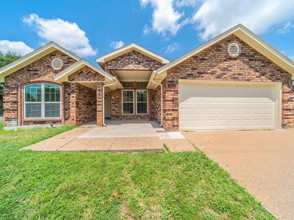 1940  Green Willow Drive , Fort Worth Texas 76134