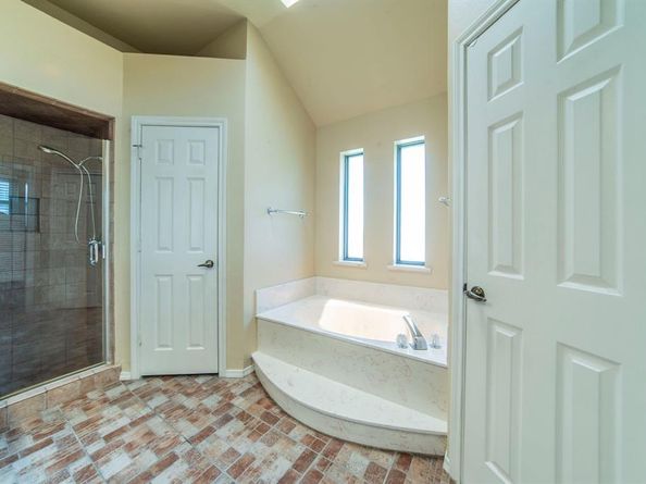 1940  Green Willow Drive , Fort Worth Texas 76134