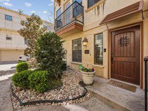 1012  Pavillion Street , Dallas Texas 75204