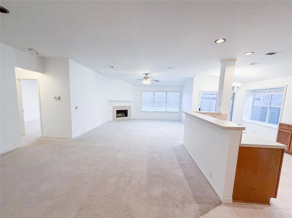 1737  White Feather Lane , Fort Worth Texas 76131