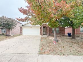 1737  White Feather Lane , Fort Worth Texas 76131