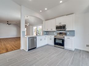 1028  Aviary Drive , Aubrey Texas 76227