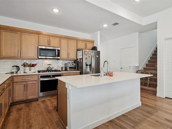 2412  Sagamore Street , Fort Worth Texas 76179