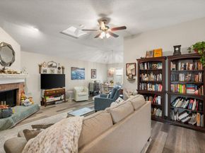 5724  Autumn Wheat Trail , Arlington Texas 76017