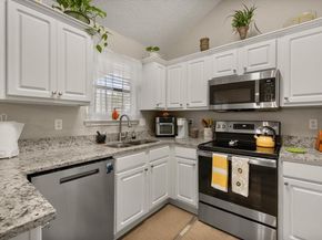 5724  Autumn Wheat Trail , Arlington Texas 76017