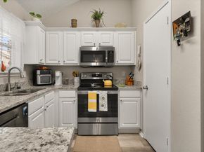 5724  Autumn Wheat Trail , Arlington Texas 76017