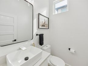 503 N Peak Street , Dallas Texas 75246