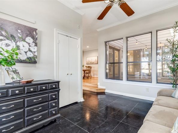 5066  Westgrove Drive , Dallas Texas 75248