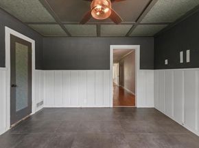 425  Oakhill Drive , Denton Texas 76201