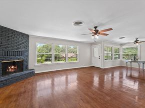 425  Oakhill Drive , Denton Texas 76201