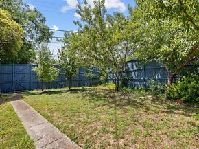 1902  Norfolk Avenue , Dallas Texas 75203