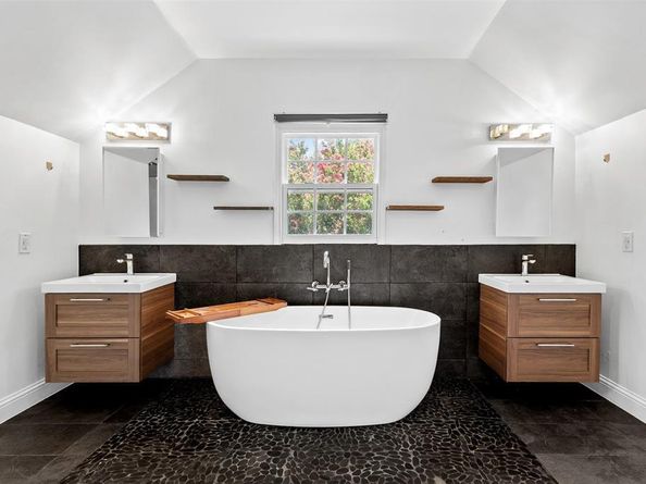 1902  Norfolk Avenue , Dallas Texas 75203