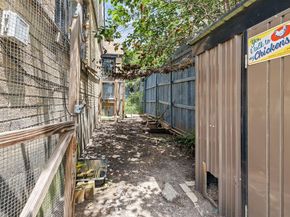 1902  Norfolk Avenue , Dallas Texas 75203