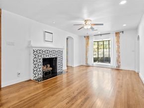 1902  Norfolk Avenue , Dallas Texas 75203