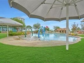 1605  Barnard Lane , Savannah Texas 76227