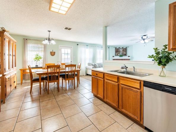 1471  Englewood Drive , Rockwall Texas 75032