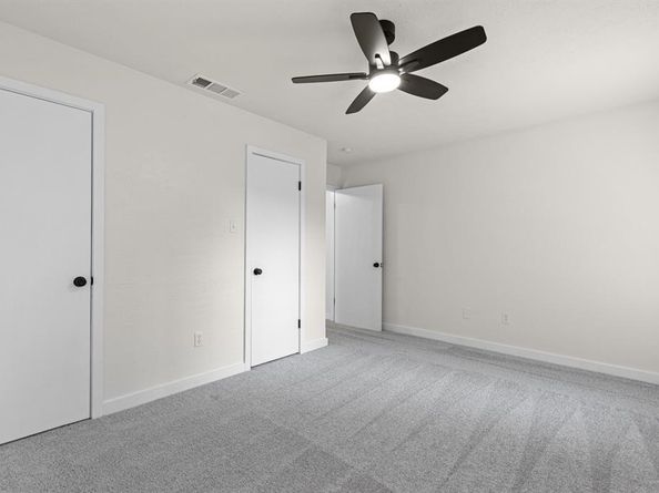 7510  Holly Hill Drive  152, Dallas Texas 75231