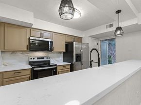 7510  Holly Hill Drive  152, Dallas Texas 75231