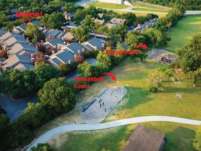 7510  Holly Hill Drive  152, Dallas Texas 75231