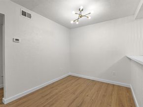 7510  Holly Hill Drive  152, Dallas Texas 75231