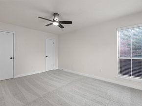 7510  Holly Hill Drive  152, Dallas Texas 75231